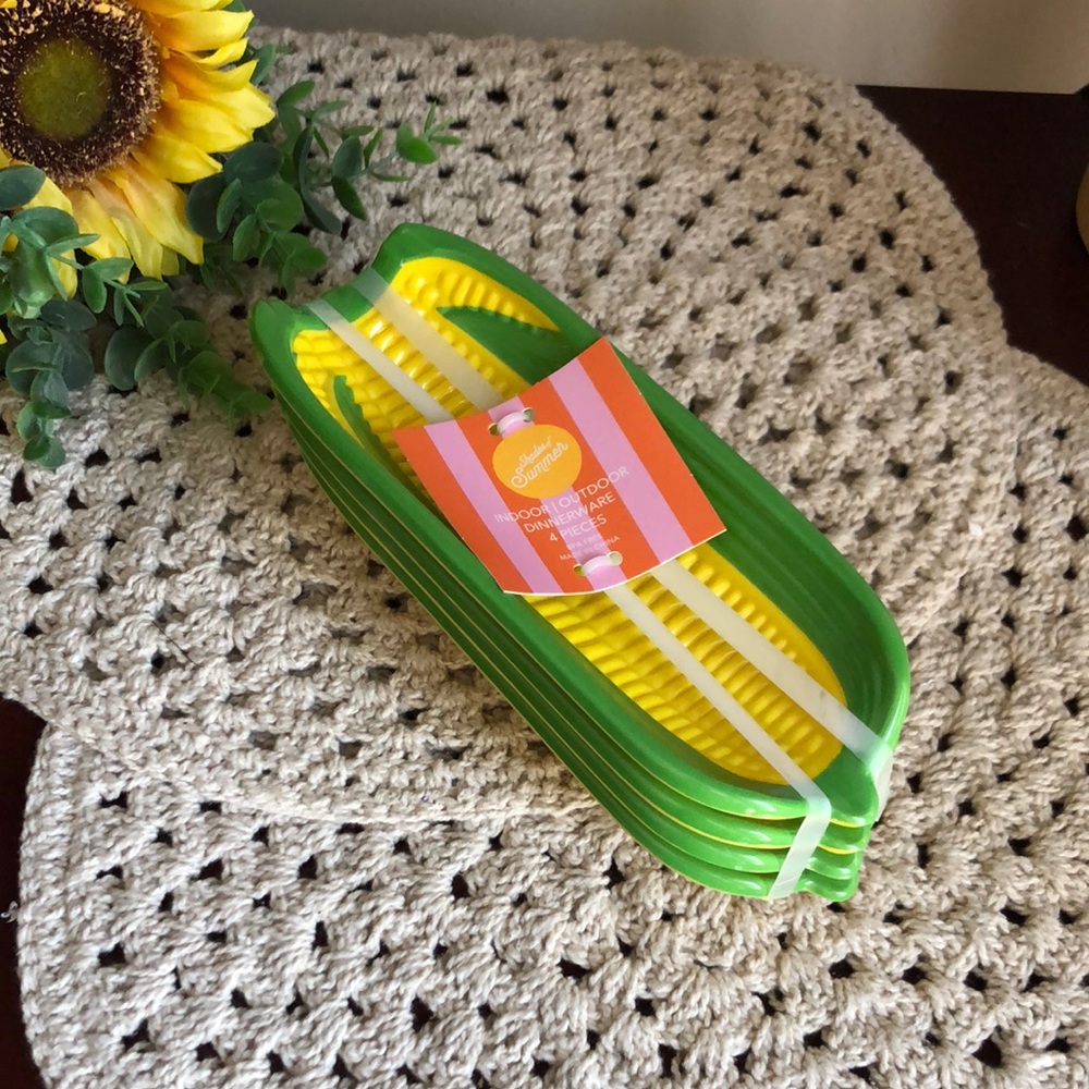 Melamine Corn on the Cob Holders Indoor/Outdoor - Set of 4